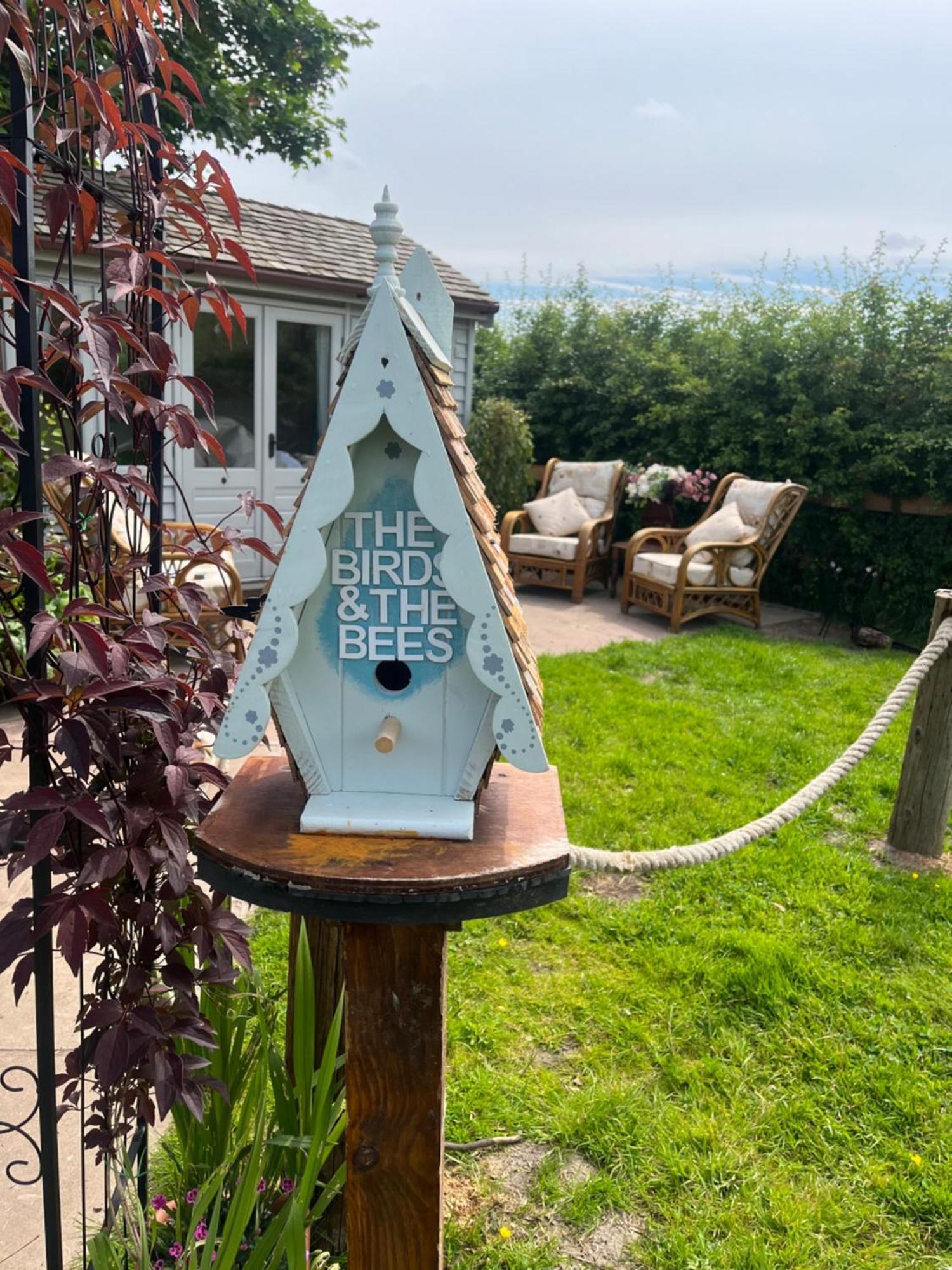 Birds And The Bees Summer House Endon Bagian luar foto